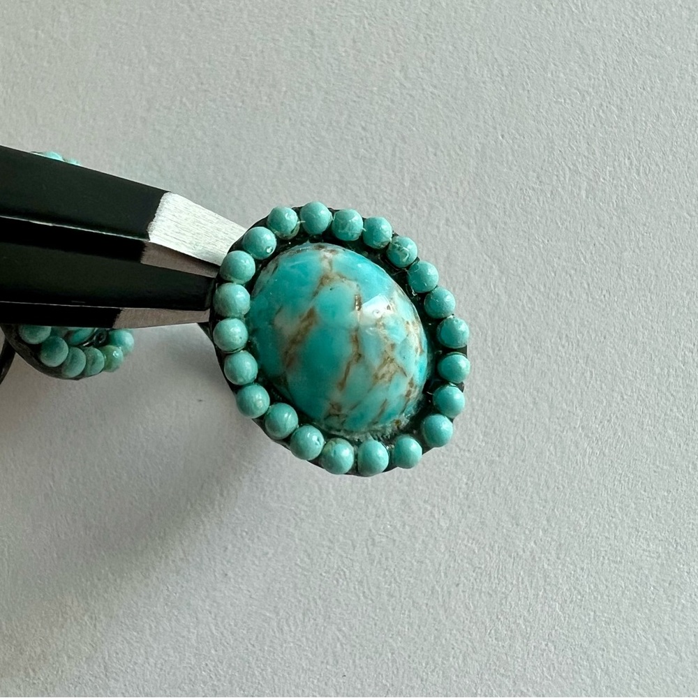 Turquoise Stone Earrings.